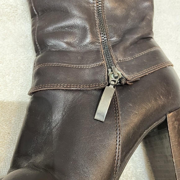 Brown Leather Boots by Browns - Picture 2 of 5